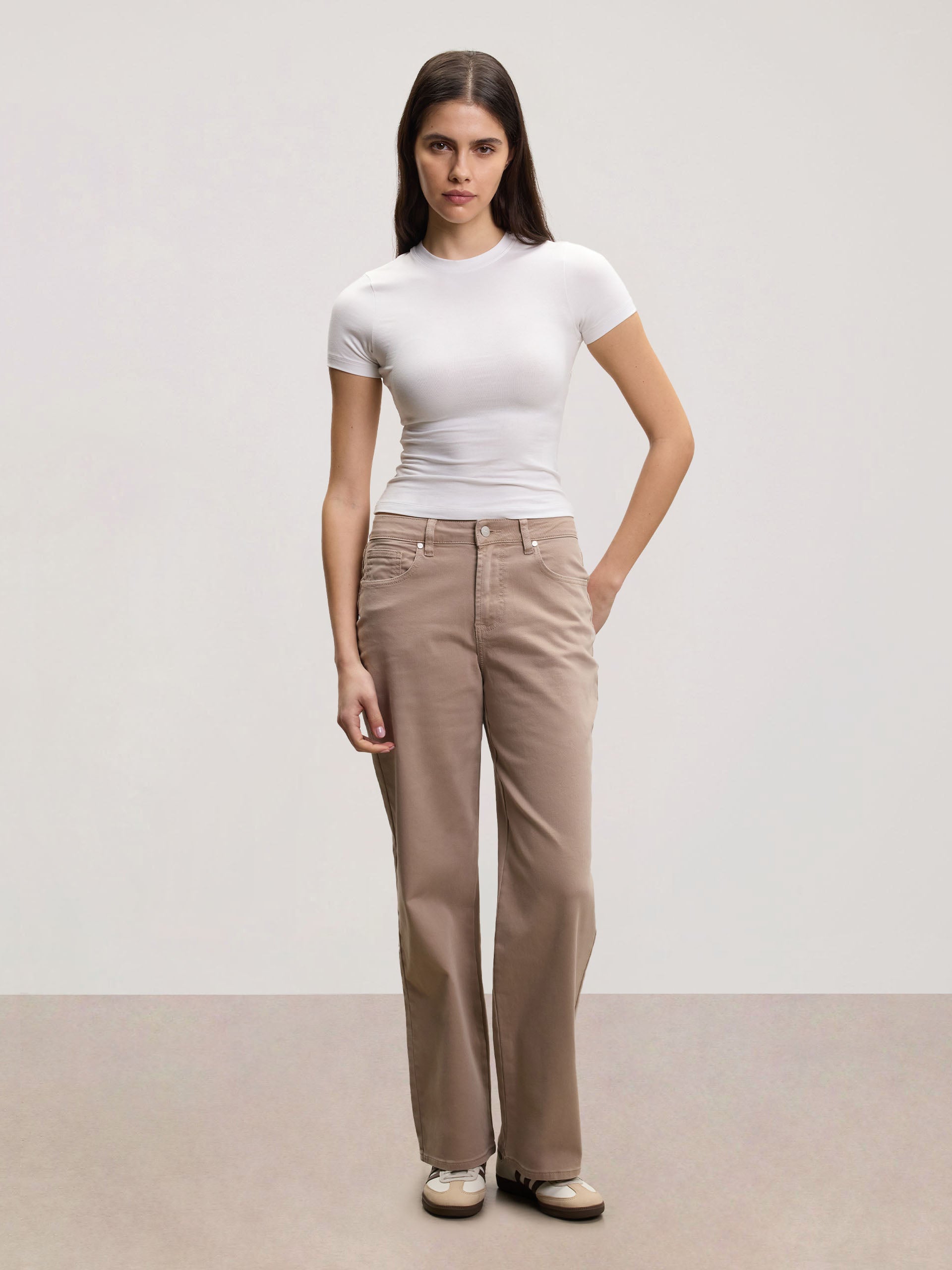 Womens Straight Leg Denim Jeans in Dark Stone