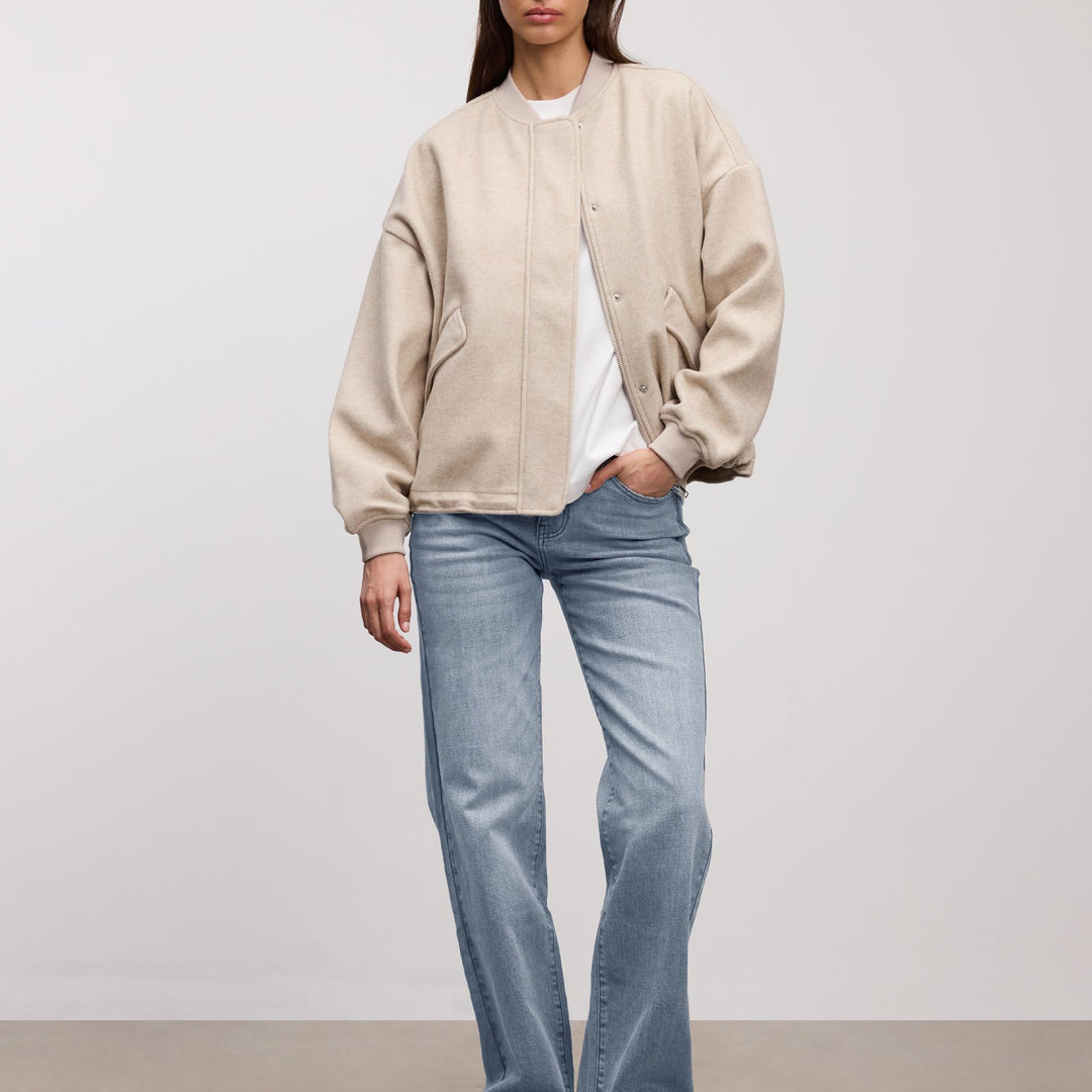 Womens Mid Rise Straight Denim Jean in Mid Blue