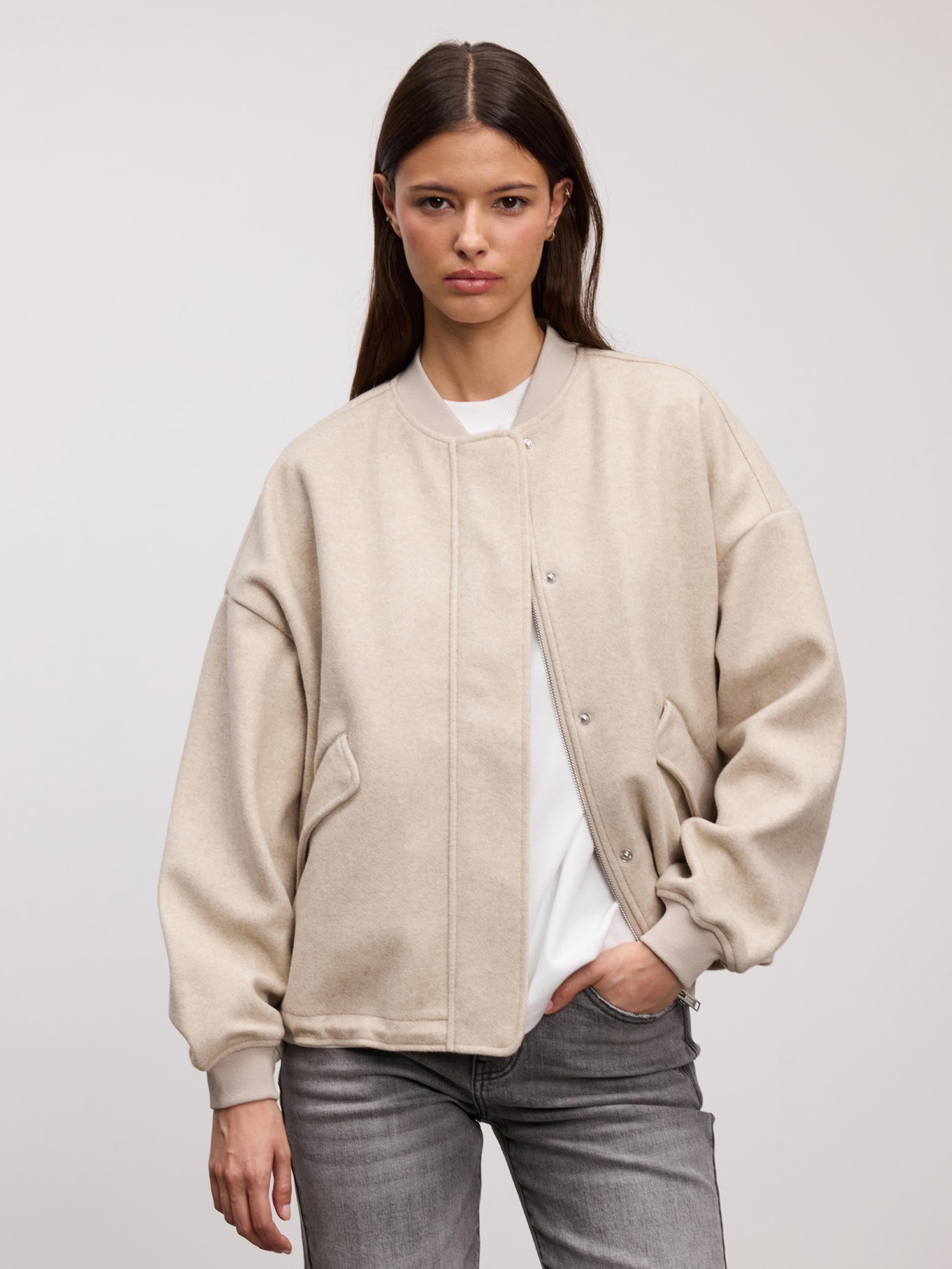 WOOL_BOMBER_STONE_0086_2512675