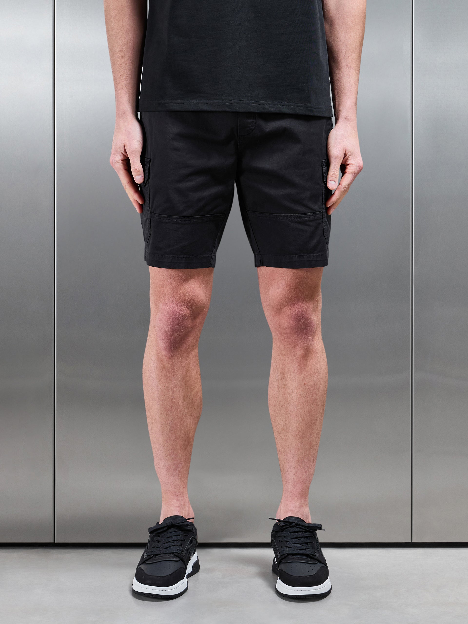 Worker Cargo Short in Black