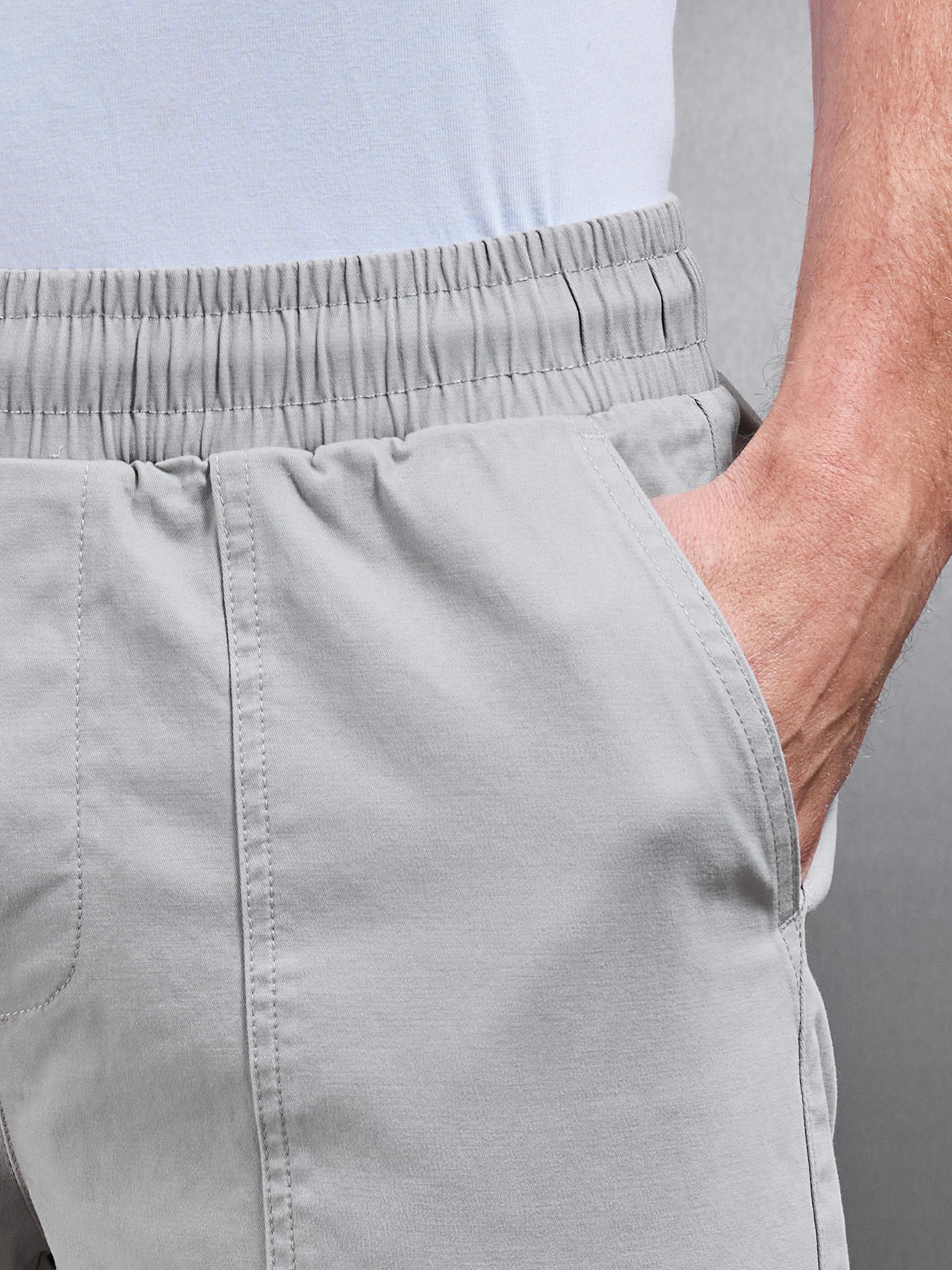 Worker Trouser in Stone
