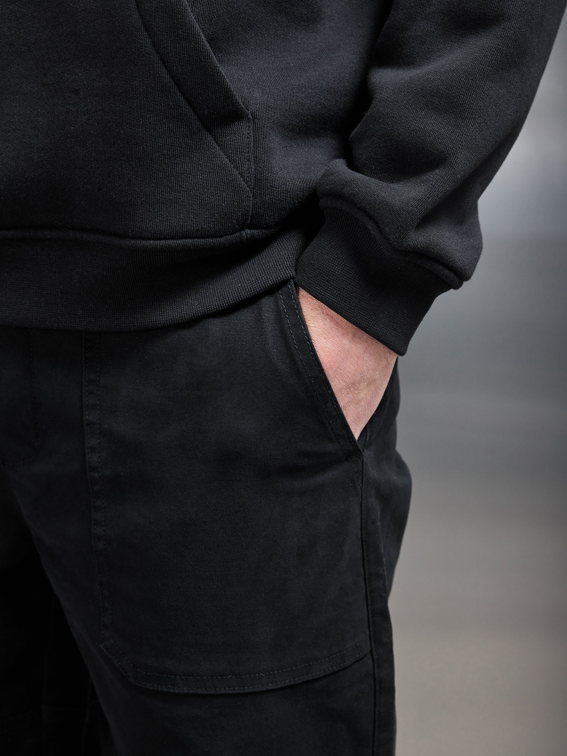 Worker Trouser in Black