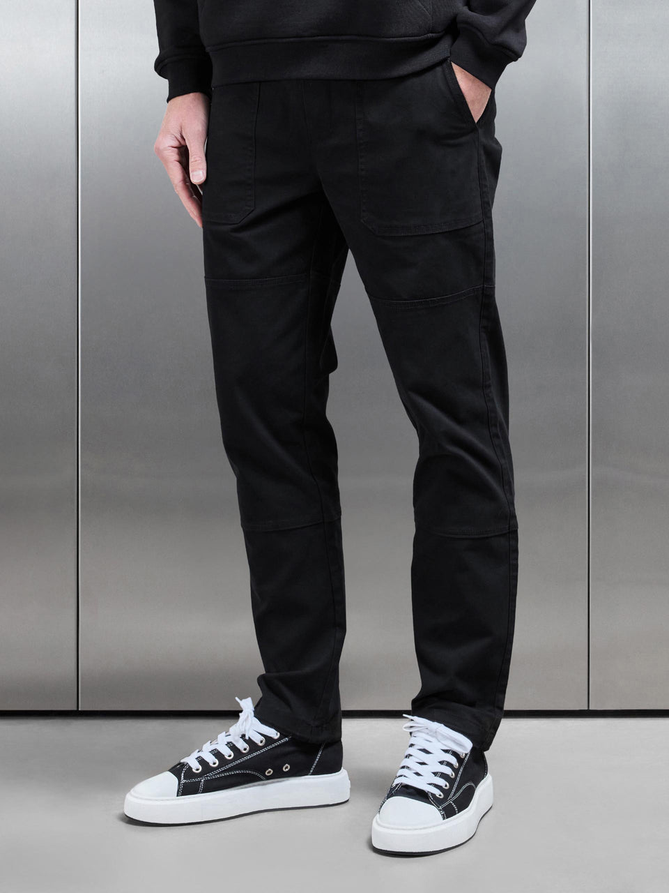 Worker Trouser in Black