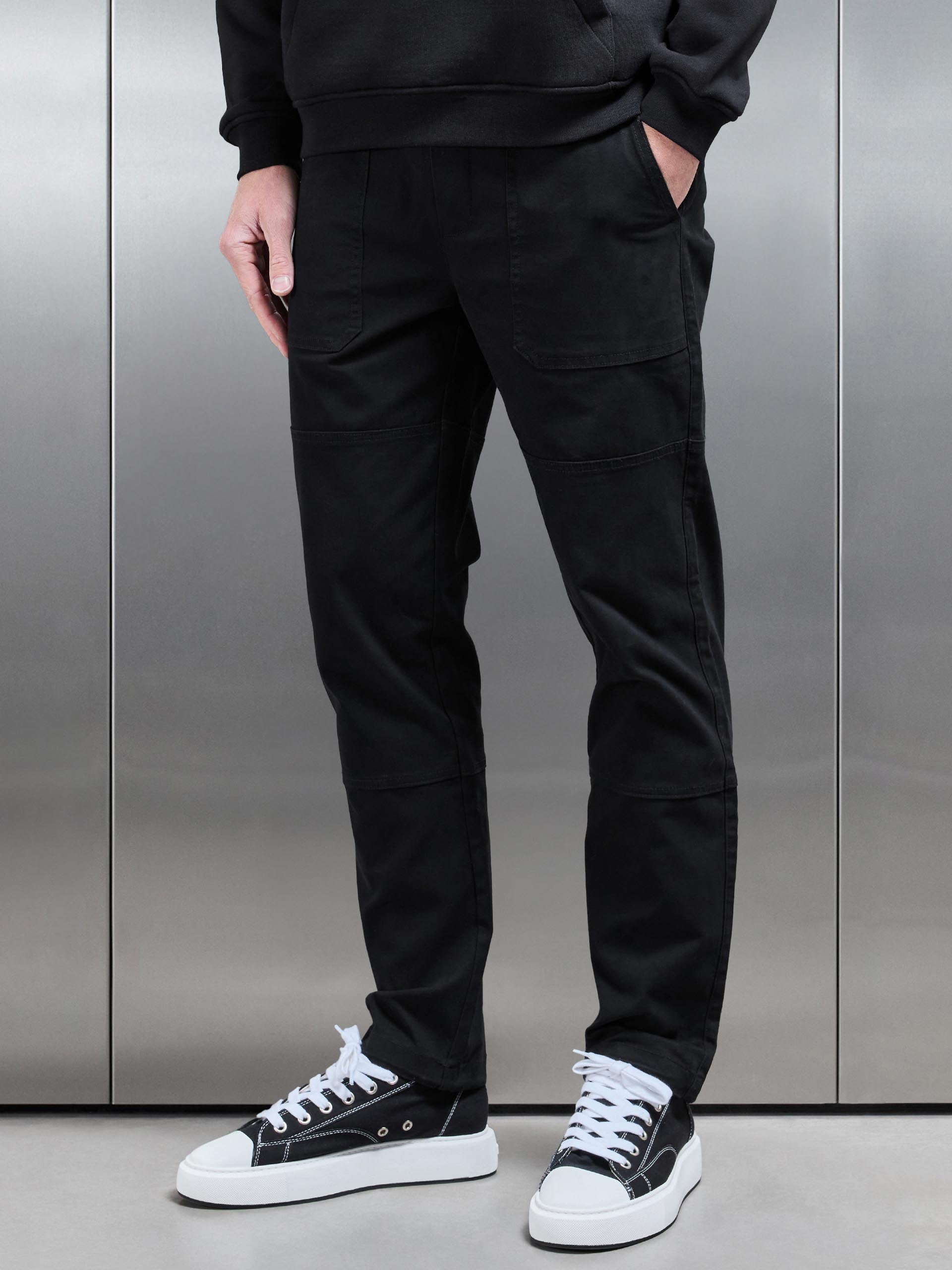 Worker Trouser in Black