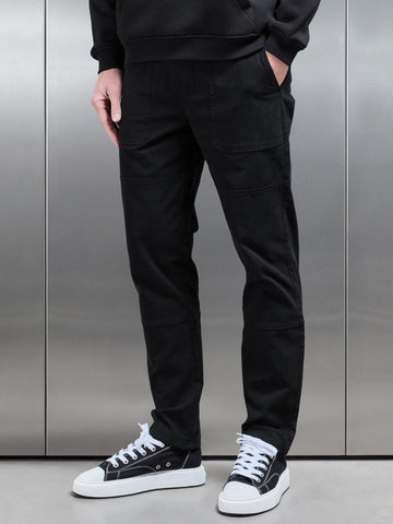 Worker Trouser in Black