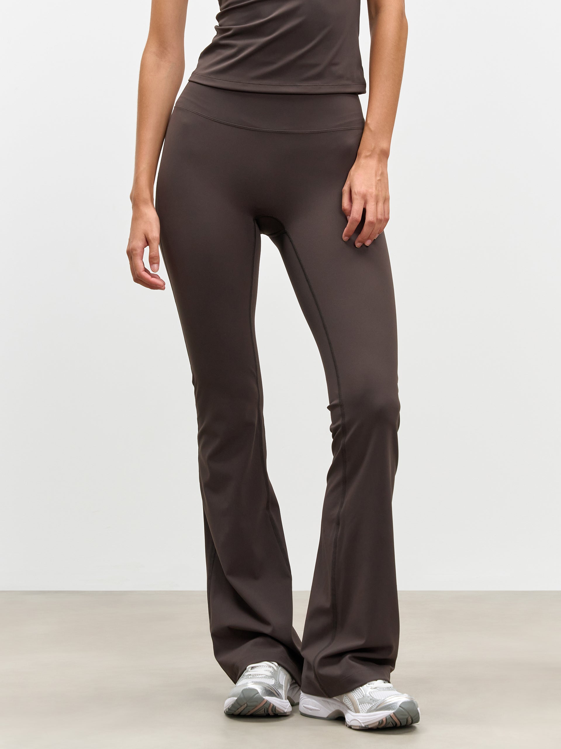 Womens Active Flared Legging in Brown