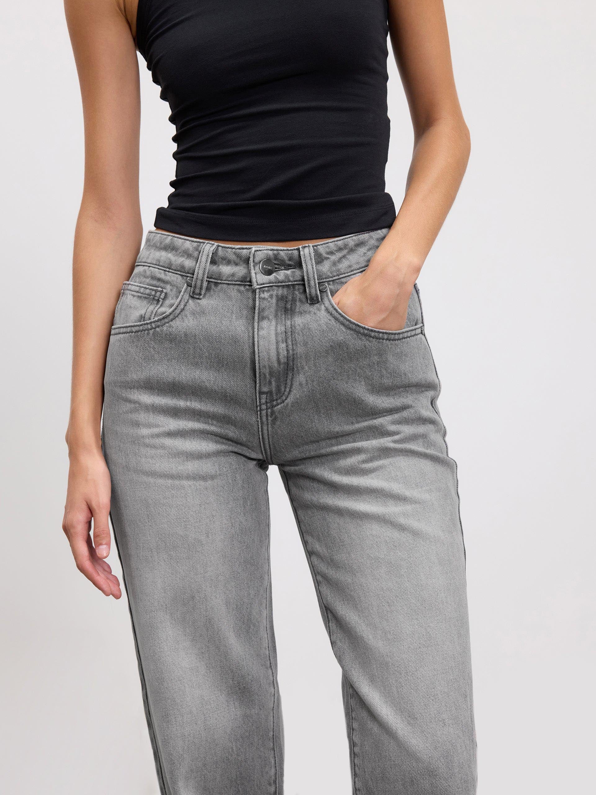 Womens Mid Rise Straight Denim Jean in Grey Wash