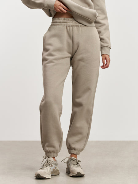 Womens Relaxed Cuffed Jogger in Stone