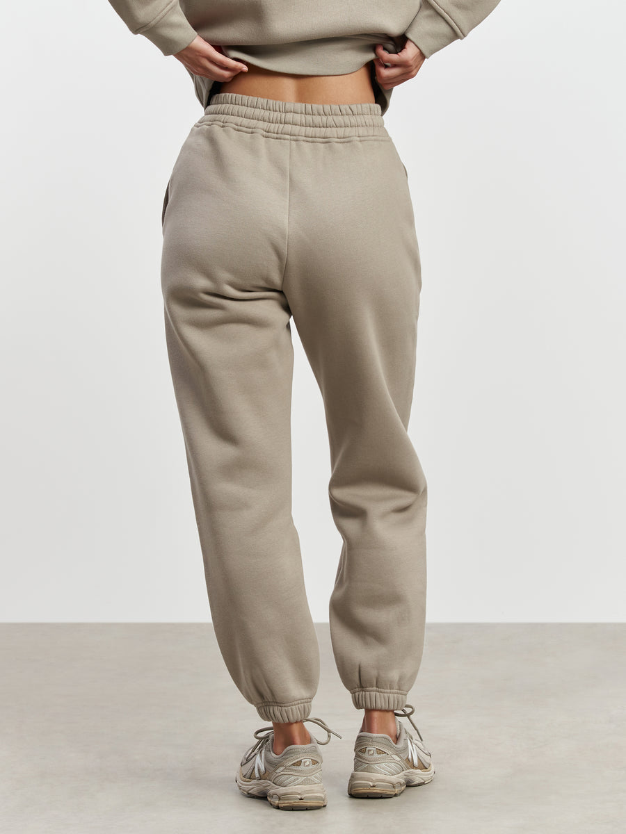 Womens Relaxed Cuffed Jogger in Stone