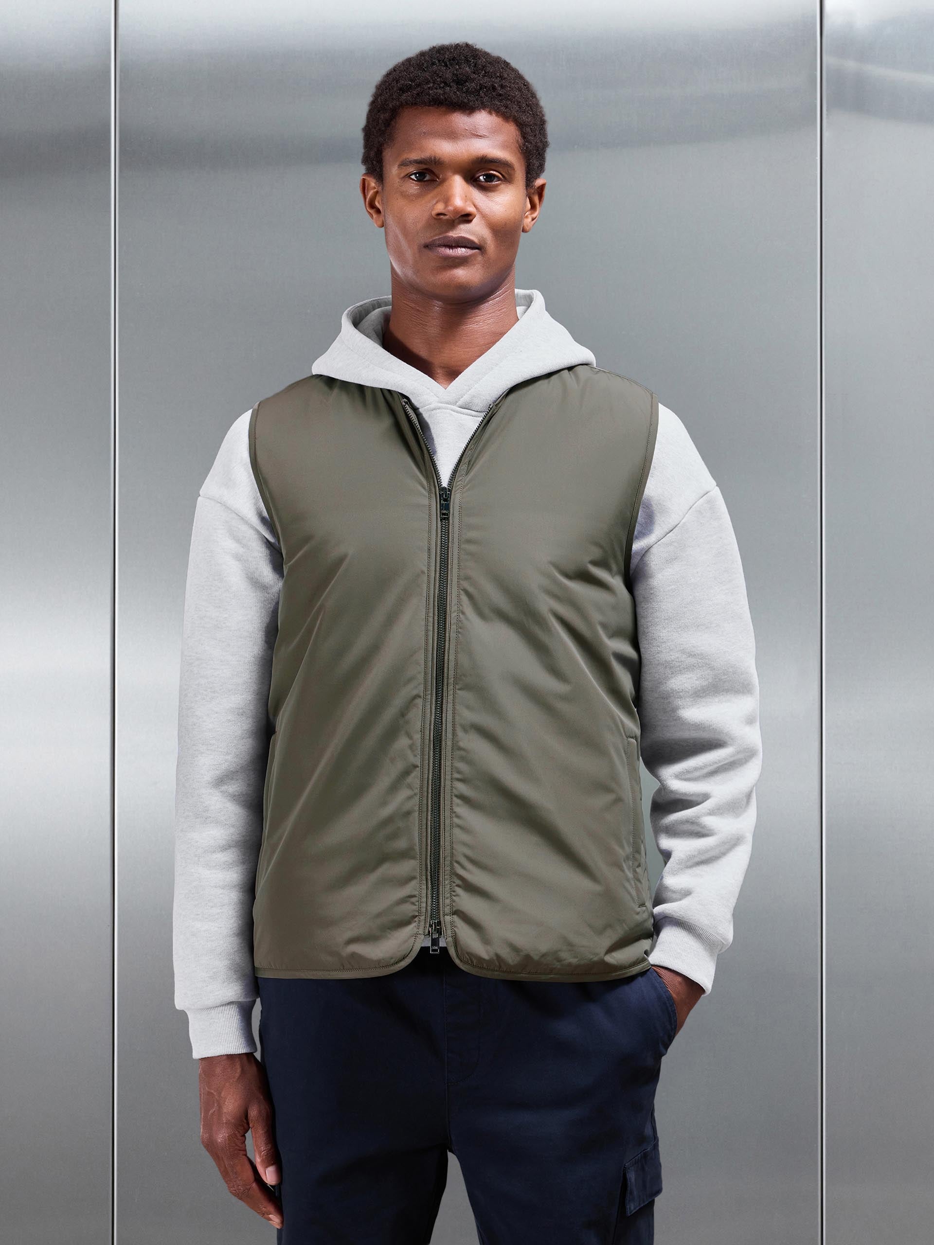 ジャケット・アウター argue FOODIE OVER DOWN VEST/OLIVE GRAY argue FOODIE OVER DOWN VEST/OLIVE GRAY