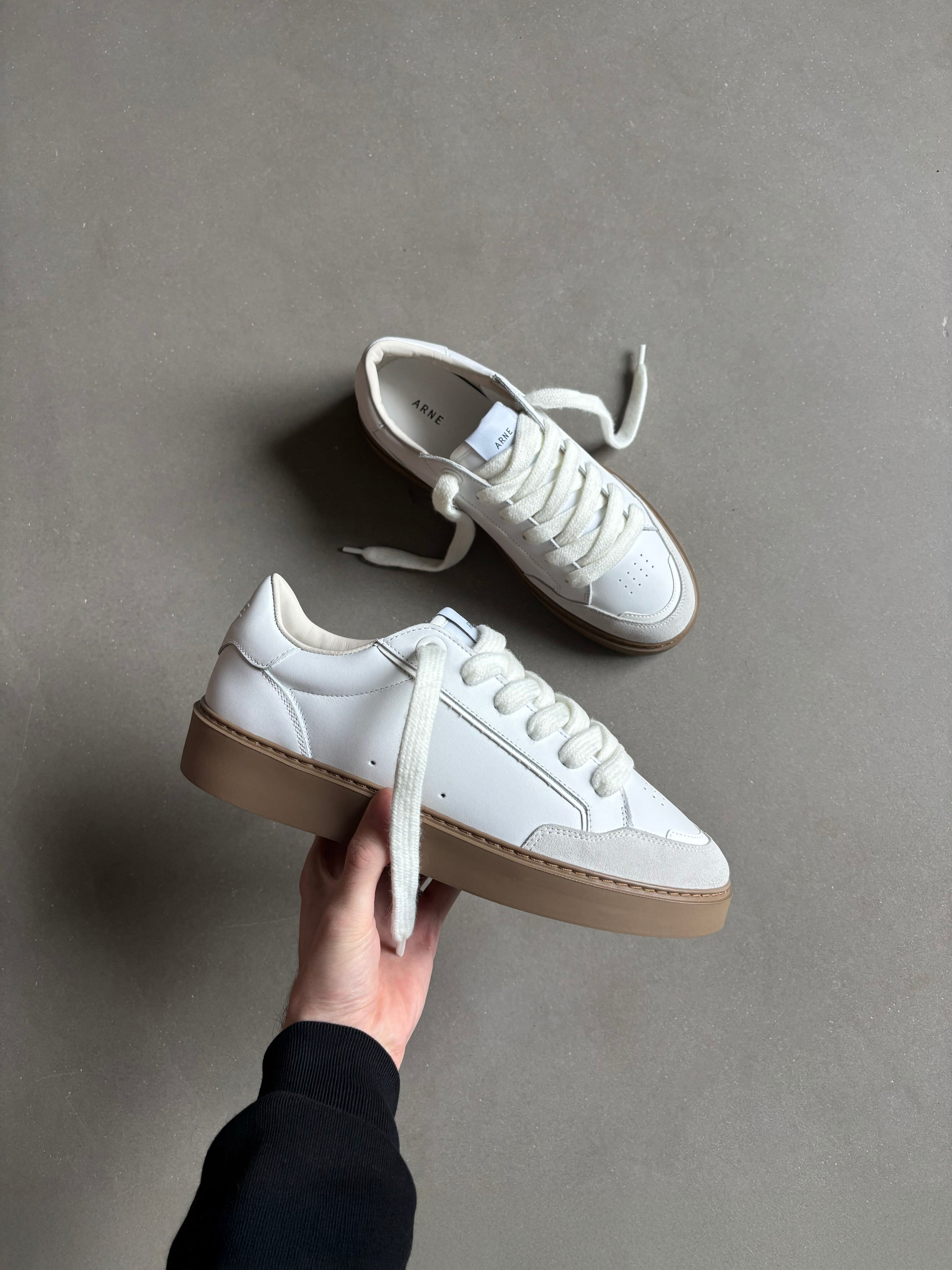 Chunky Mid Essential Leather Trainer in White Gum