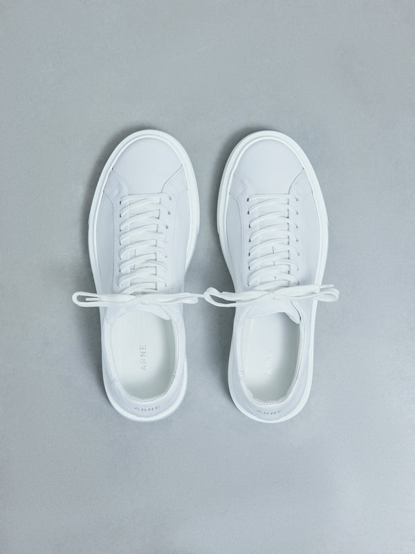 Essential Leather Trainer in White