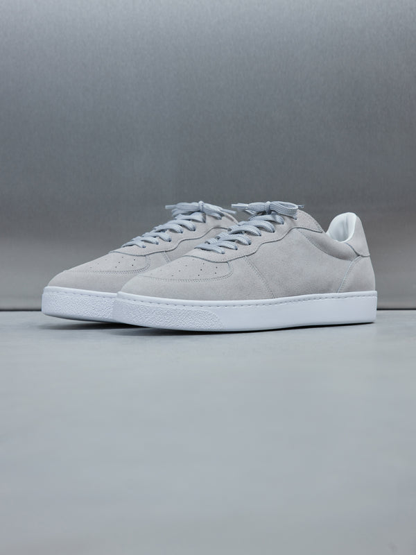 Low Suede Trainer in Stone